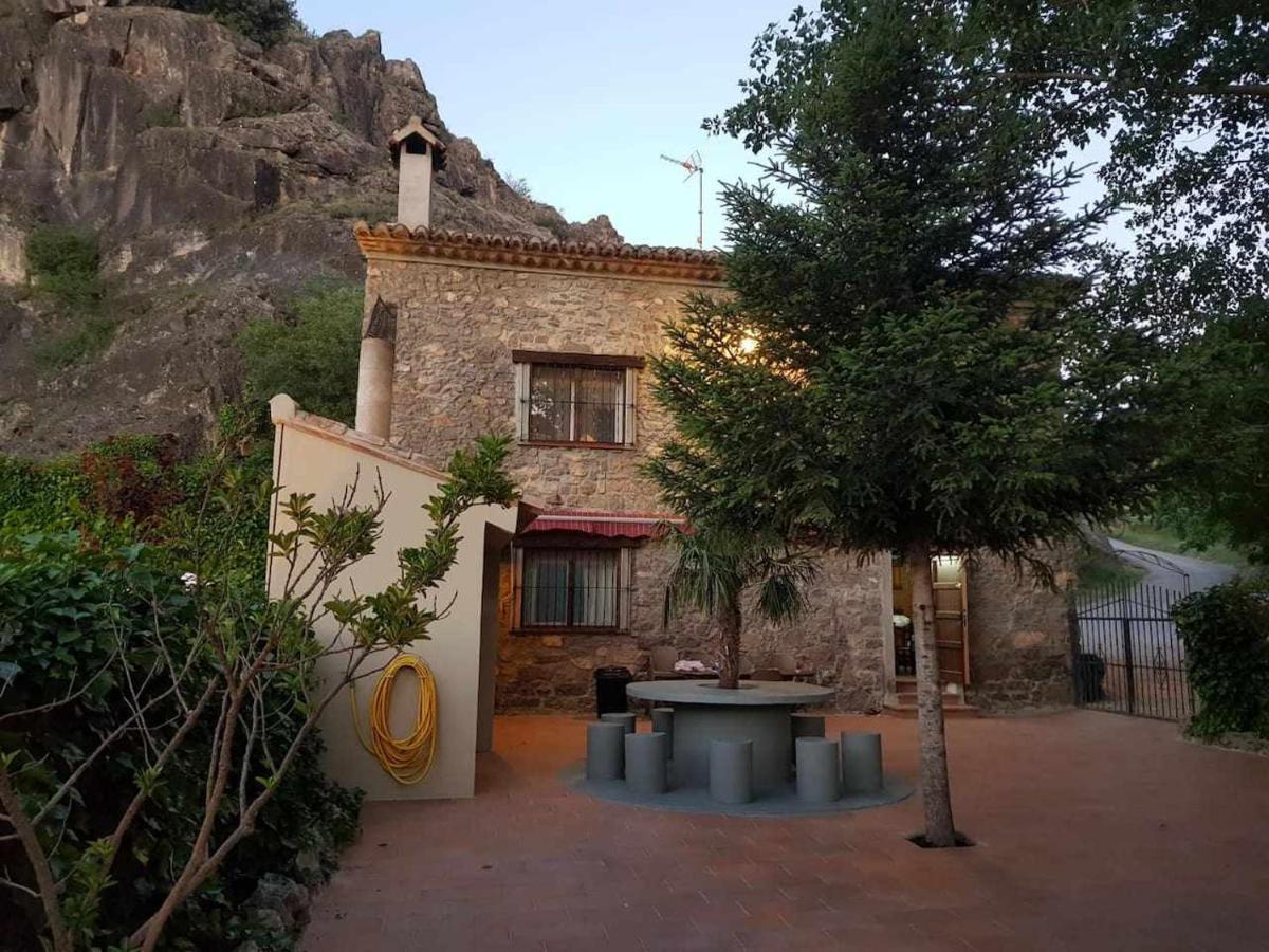 Casa Rural Villa Pilar Albentosa Eksteriør billede